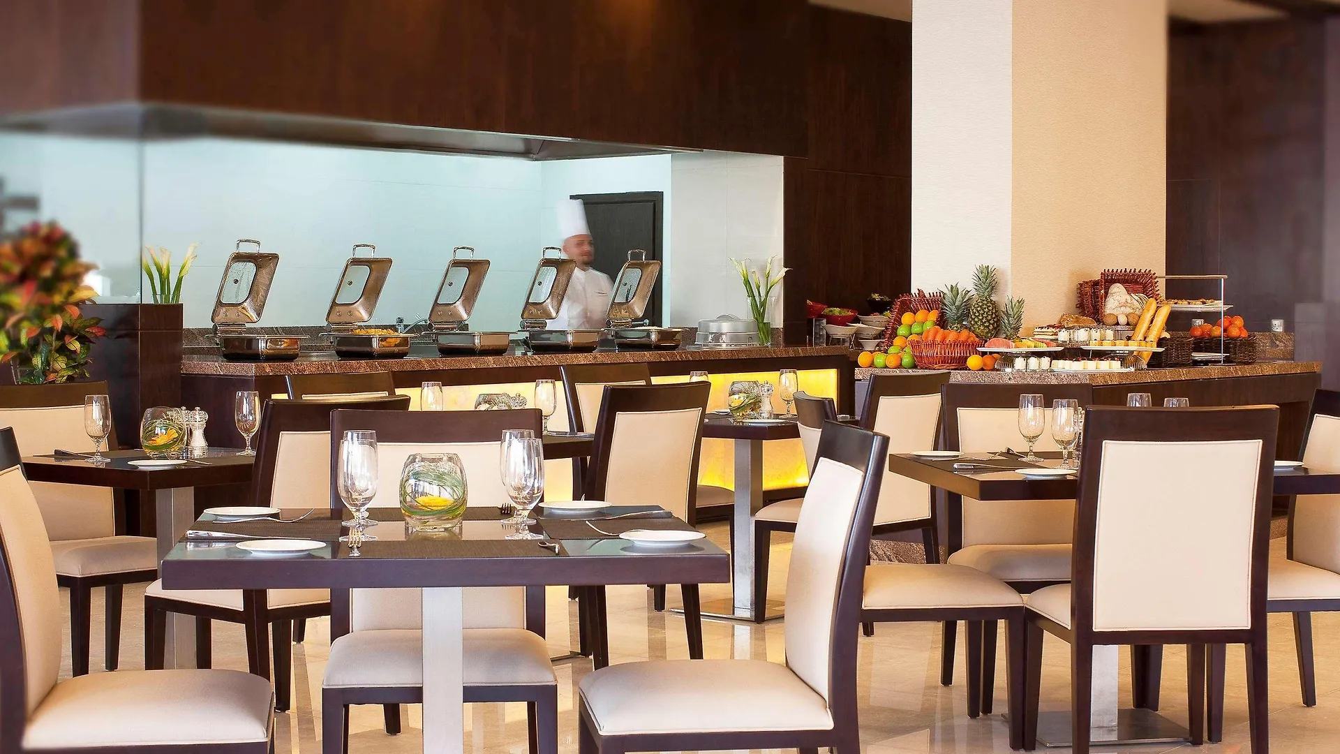 Moevenpick Hotel Apartments Al Mamzar Dubai Aparthotel