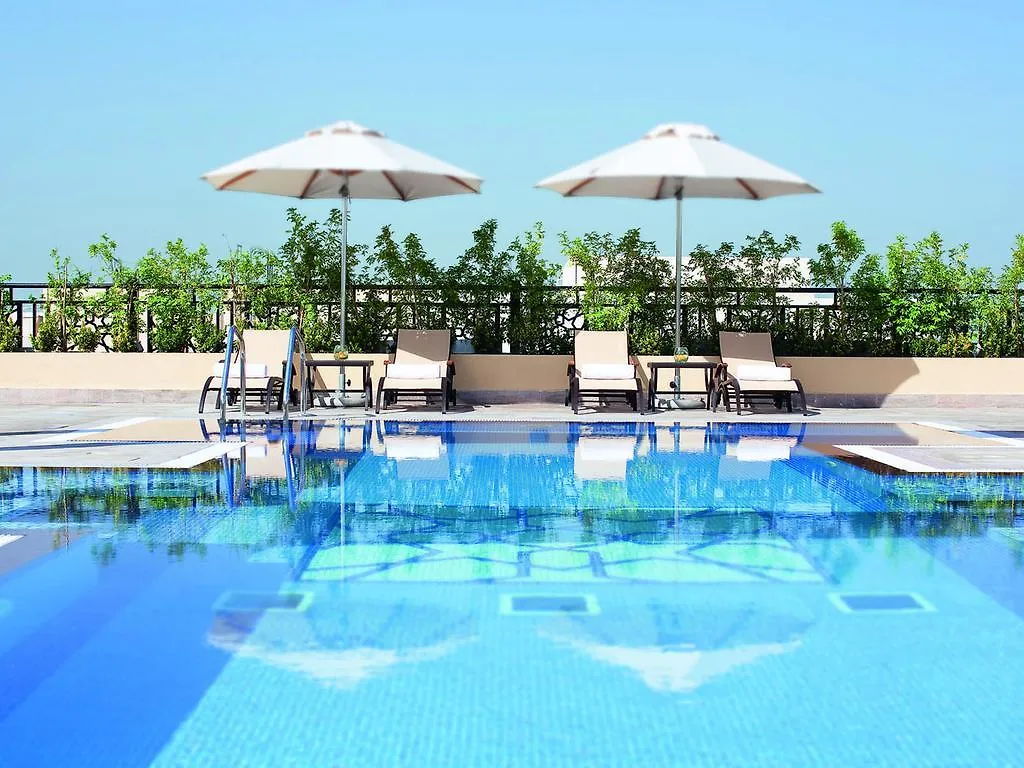 Moevenpick Hotel Apartments Al Mamzar Dubai 5*,