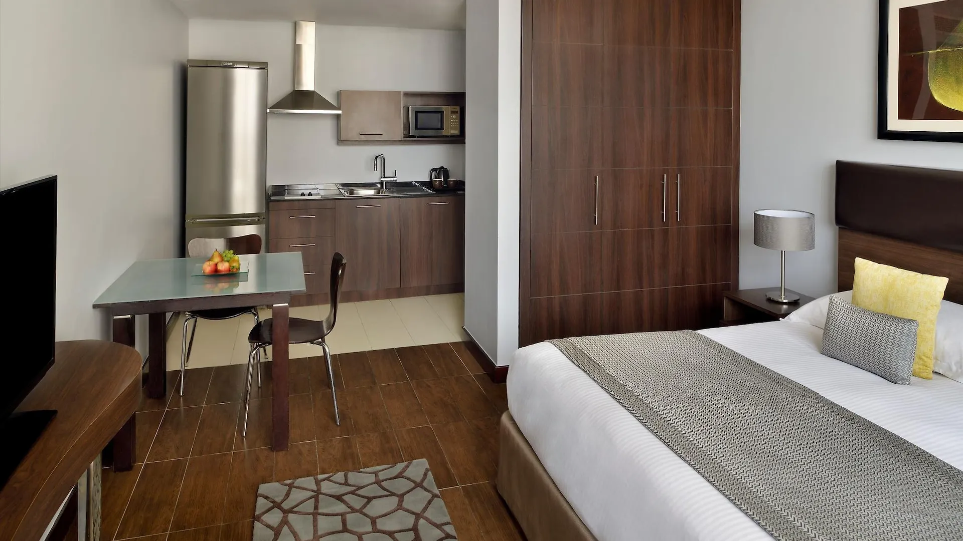 ***** Aparthotel Mövenpick Hotel Apartments Al Mamzar Dubai Vereinigte Arabische Emirate
